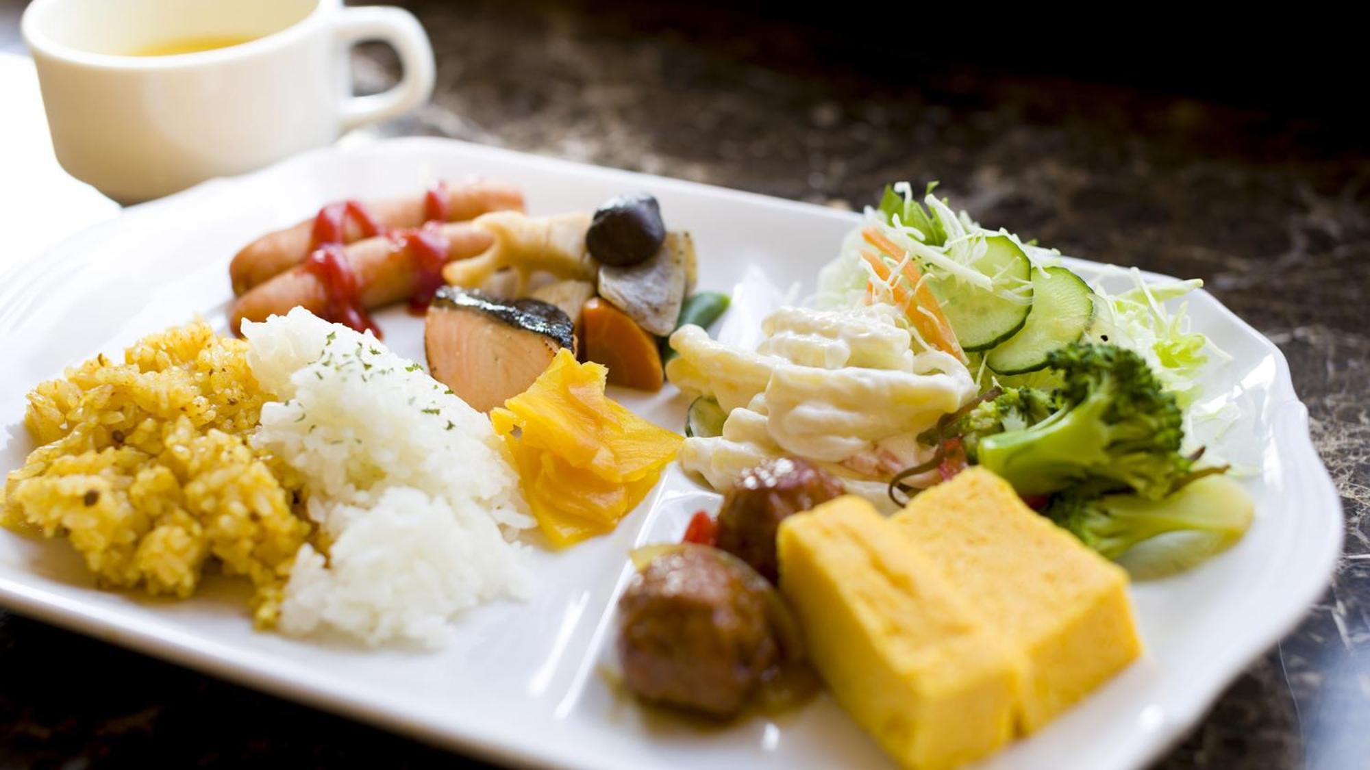 Toyoko Inn Marugame Ekimae Екстер'єр фото